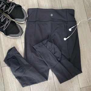 LULULEMON Charcoal Cropped Yoga Tights Size 4